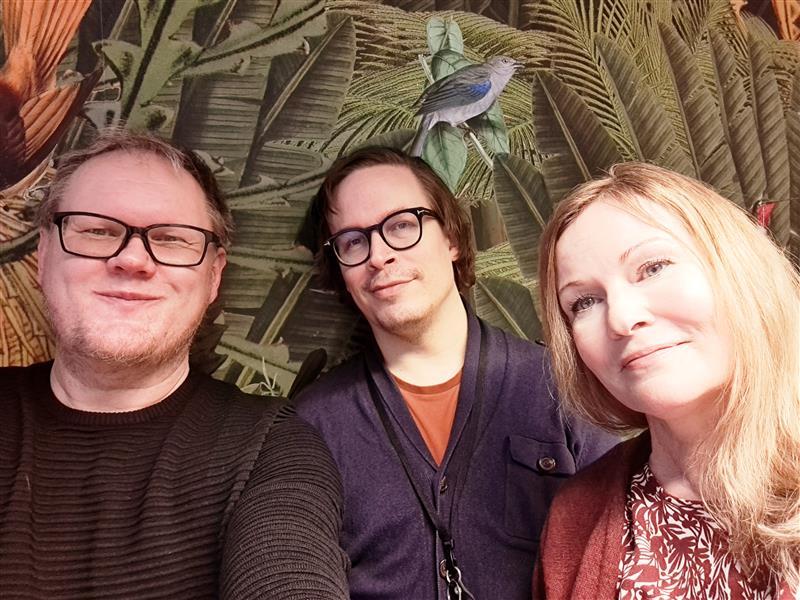 Kuvassa vasemmalta Riho Laursaar, Ville Halonen ja Katja Kokko.